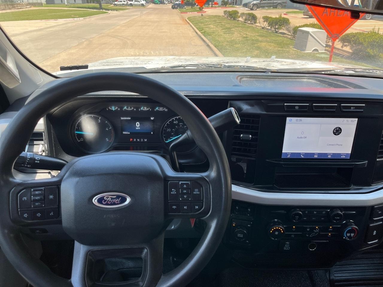 Ford F-450 SD Regular Cab DRW 4WD 2023