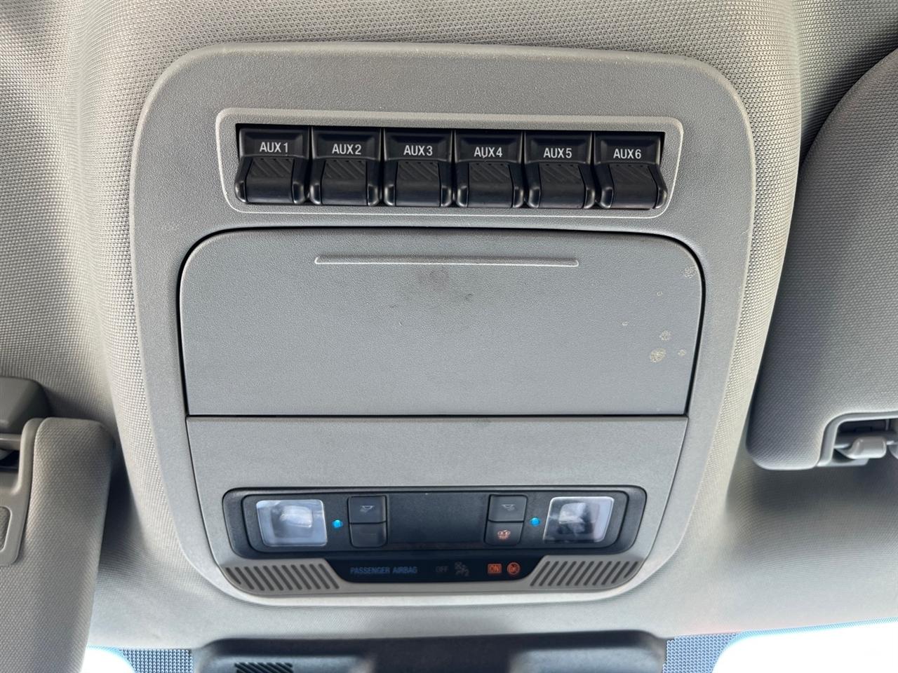 Ford F-450 SD Regular Cab DRW 4WD 2023