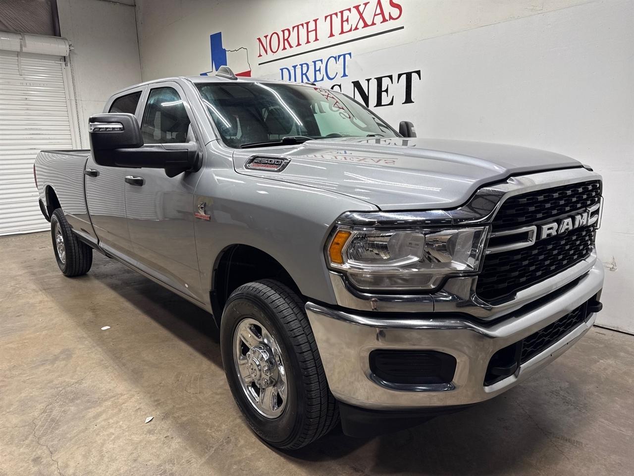 RAM 2500 Tradesman Crew Cab LWB 4WD 2024