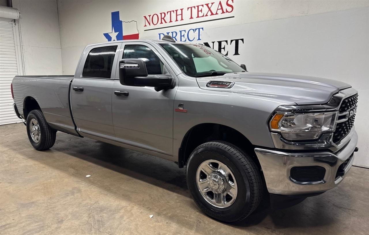 RAM 2500 Tradesman Crew Cab LWB 4WD 2024