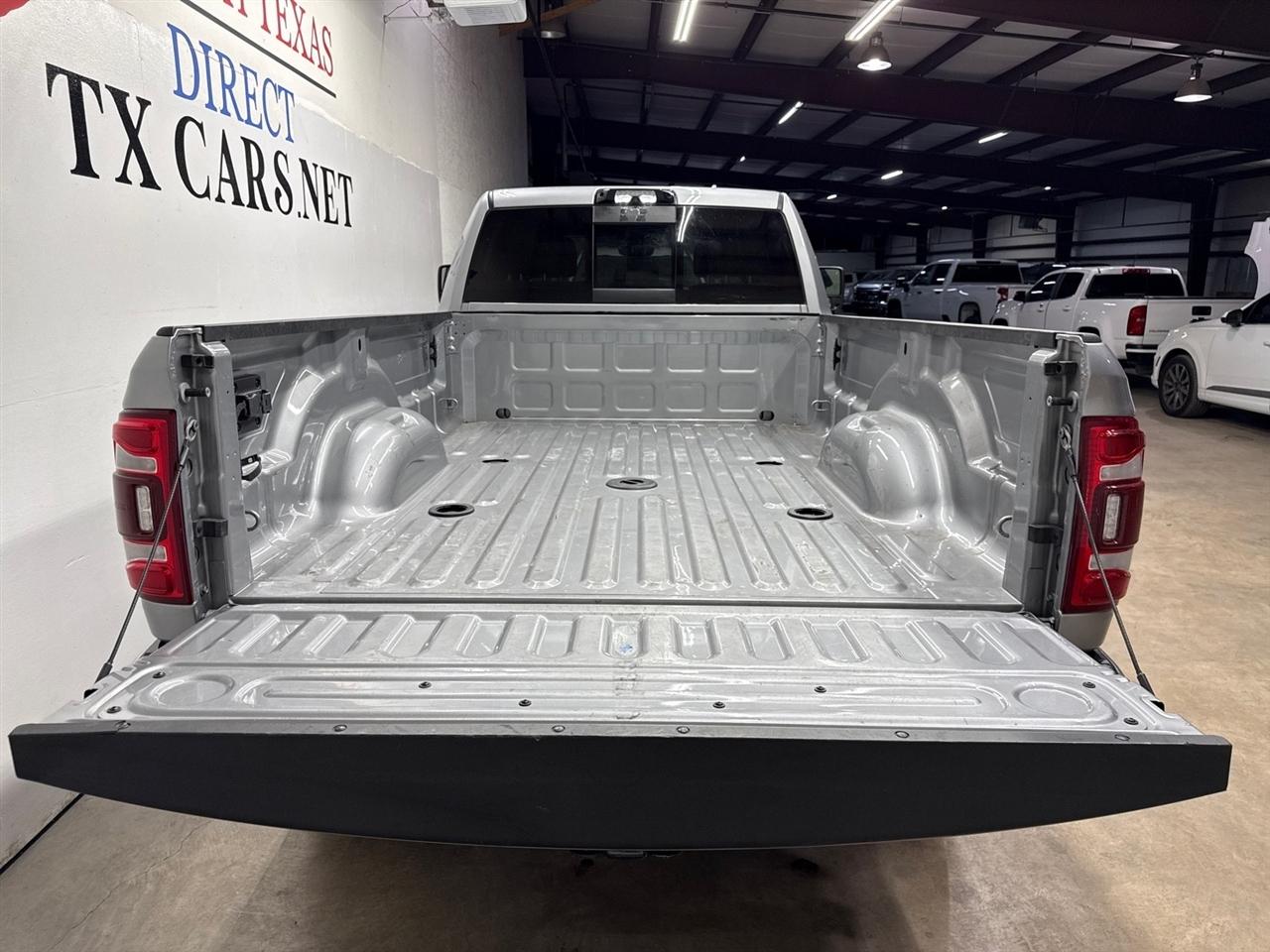 RAM 2500 Tradesman Crew Cab LWB 4WD 2024