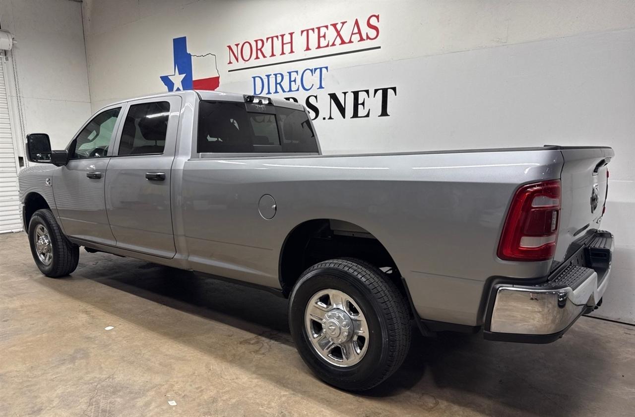 RAM 2500 Tradesman Crew Cab LWB 4WD 2024
