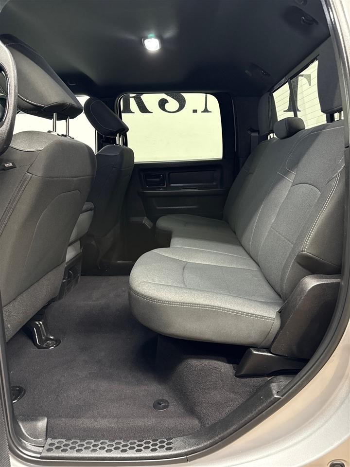RAM 2500 Tradesman Crew Cab LWB 4WD 2024