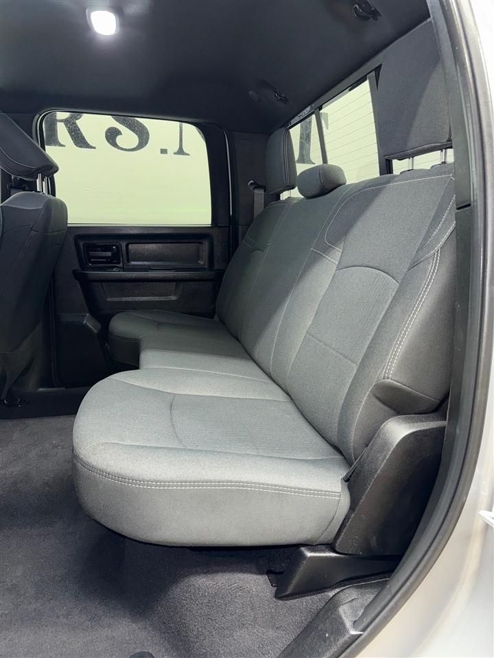 RAM 2500 Tradesman Crew Cab LWB 4WD 2024