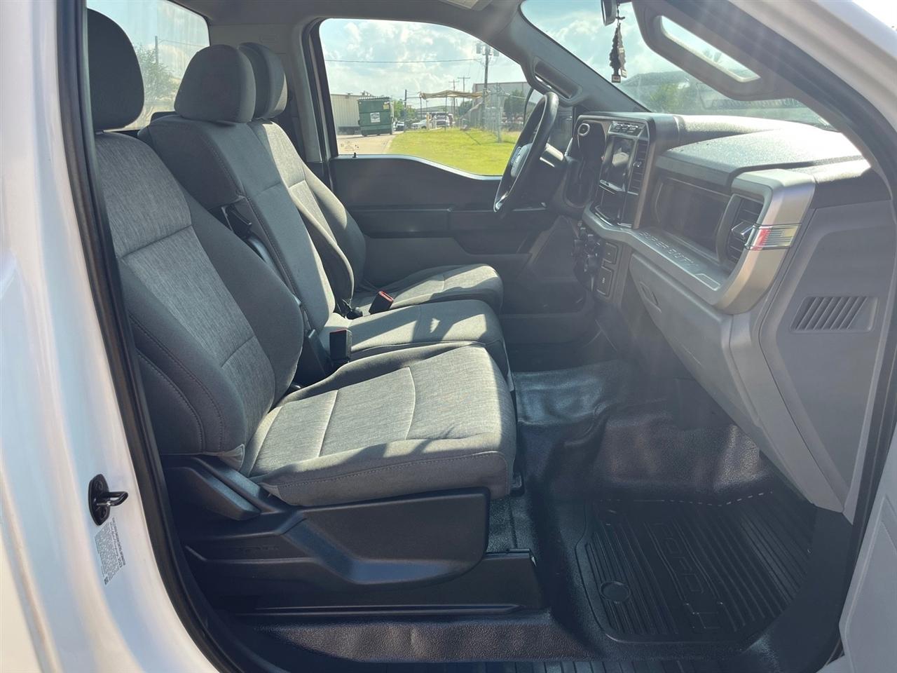 Ford F-450 SD Regular Cab DRW 4WD 2023