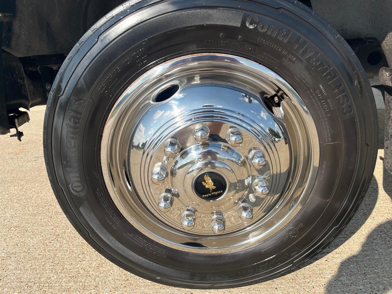 Ford F-450 SD Regular Cab DRW 4WD 2023