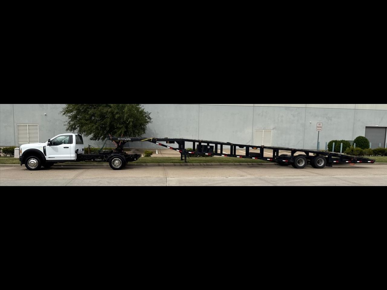 Ford F-450 SD Regular Cab DRW 4WD 2023
