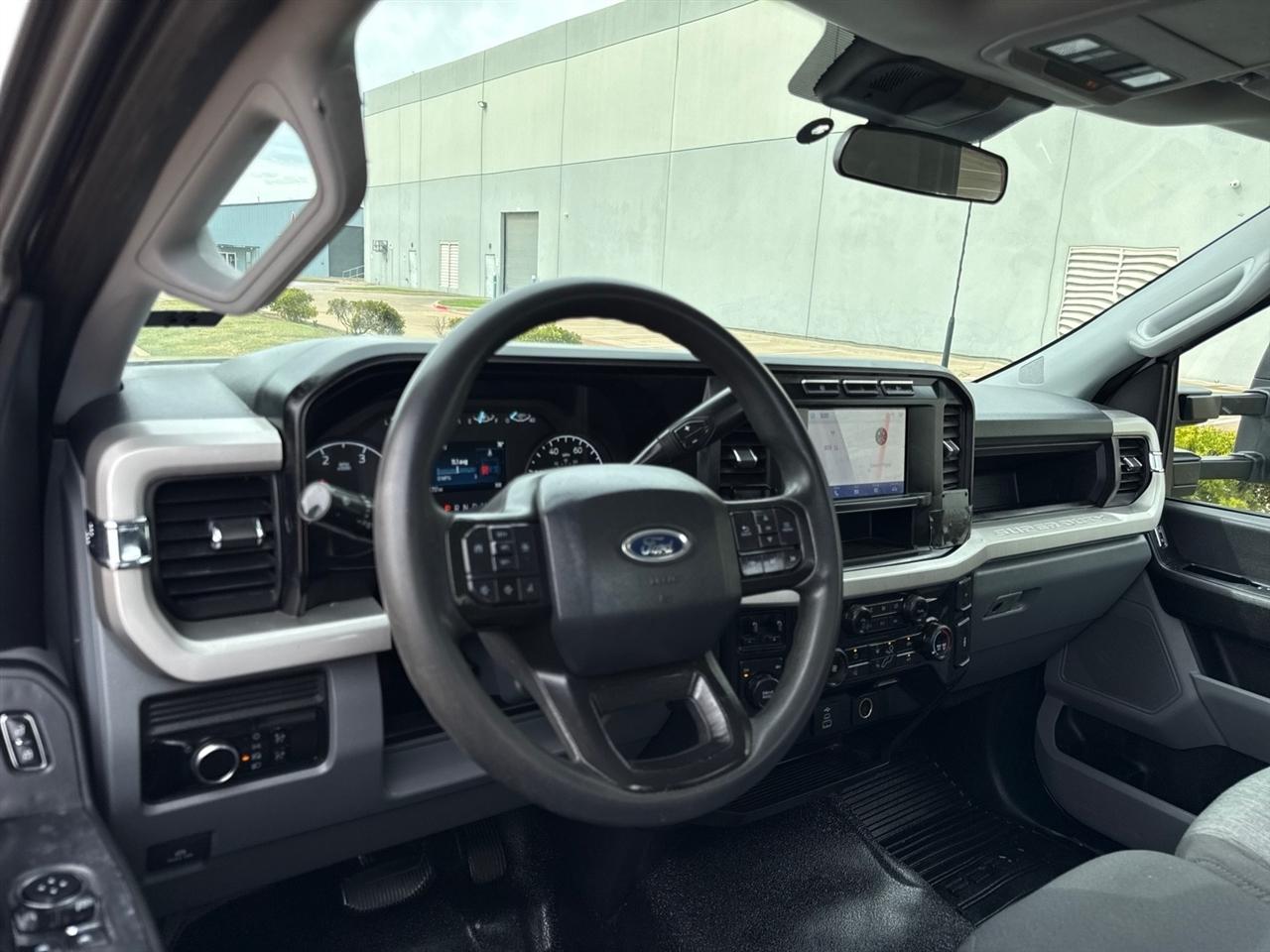 Ford F-450 SD Regular Cab DRW 4WD 2023