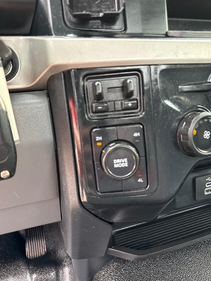 Ford F-450 SD Regular Cab DRW 4WD 2023