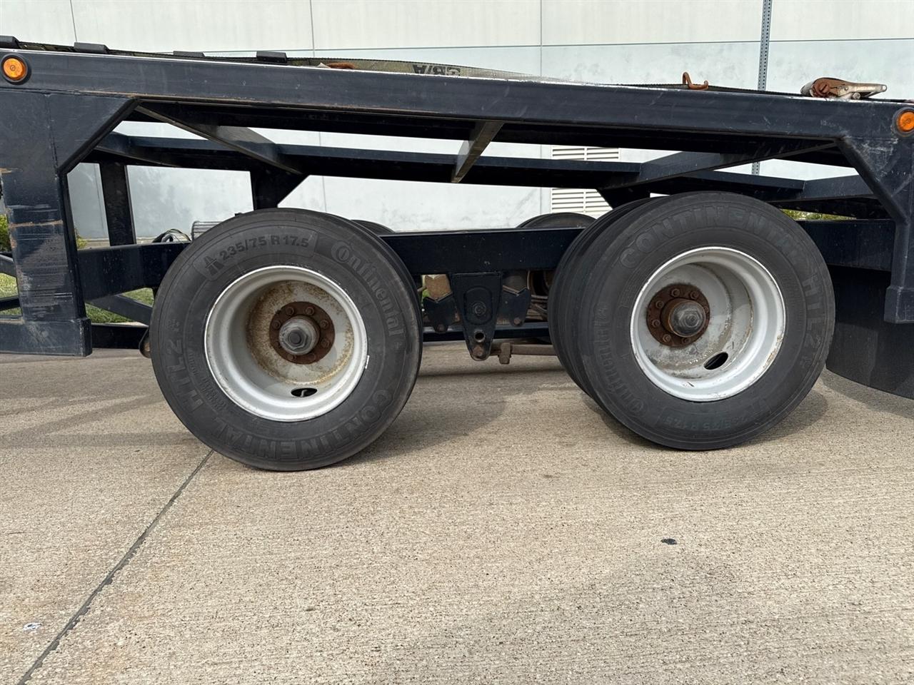 Ford F-450 SD Regular Cab DRW 4WD 2023
