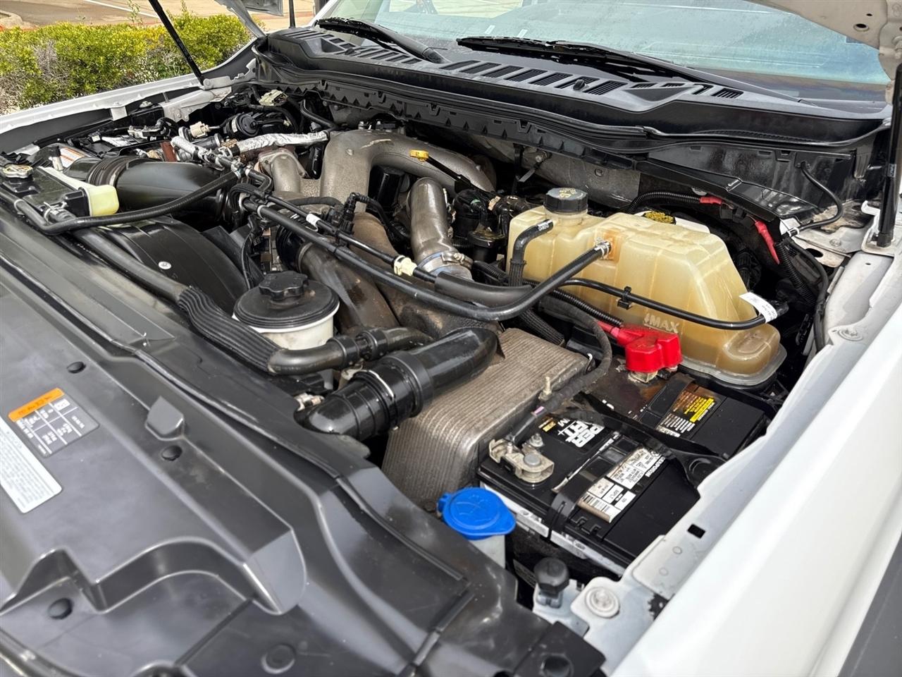 Ford F-450 SD Regular Cab DRW 4WD 2023