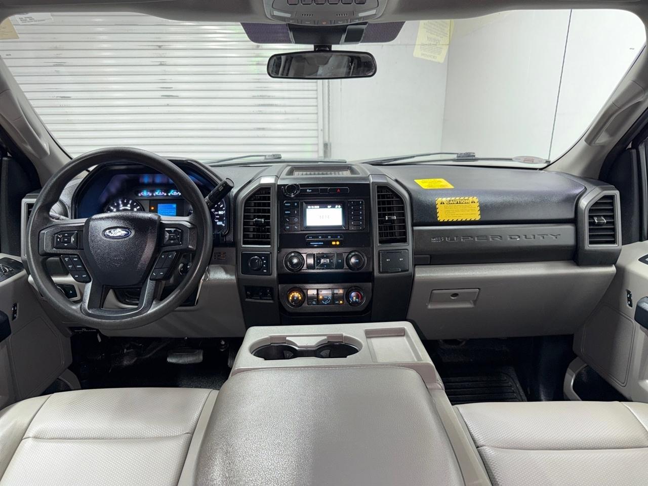 Ford F-350 SD XLT SuperCab Long Bed 4WD DRW 2021