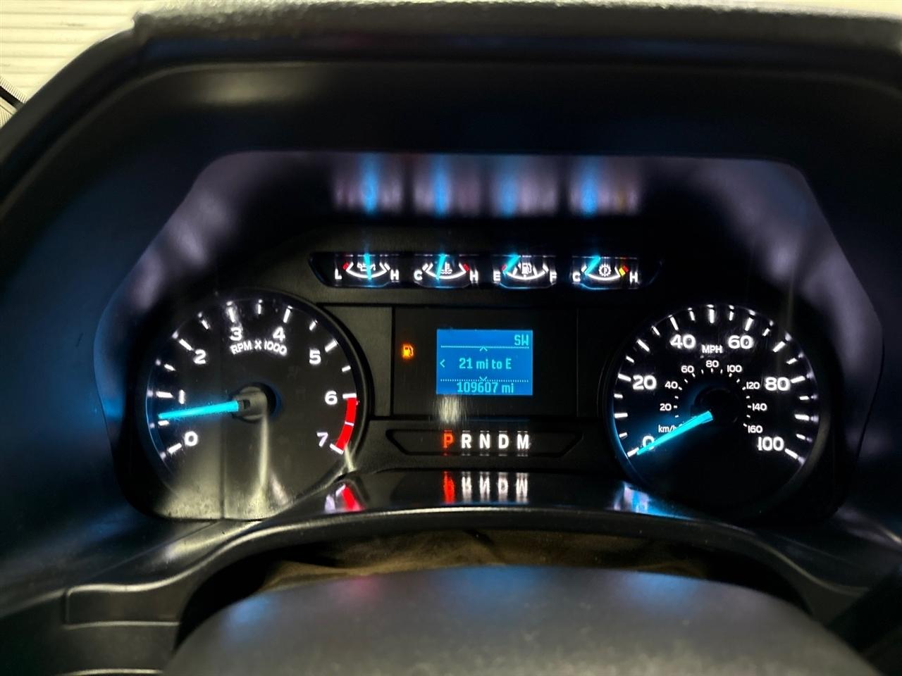 Ford F-350 SD XLT SuperCab Long Bed 4WD DRW 2021