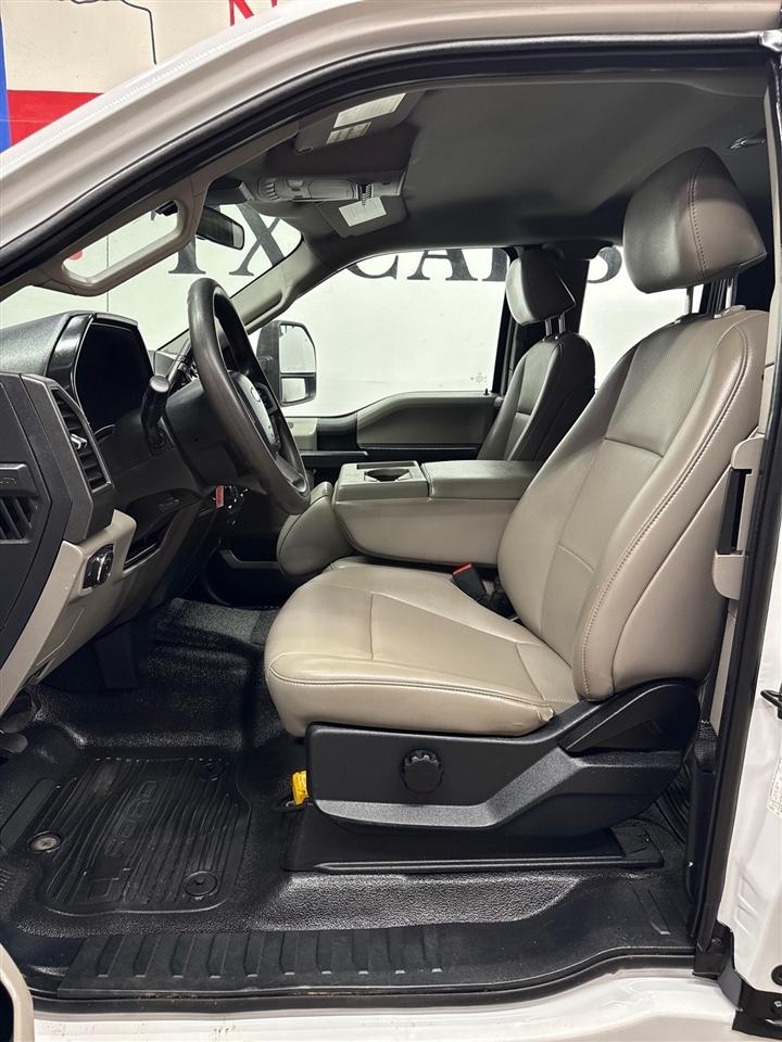 Ford F-350 SD XLT SuperCab Long Bed 4WD DRW 2021