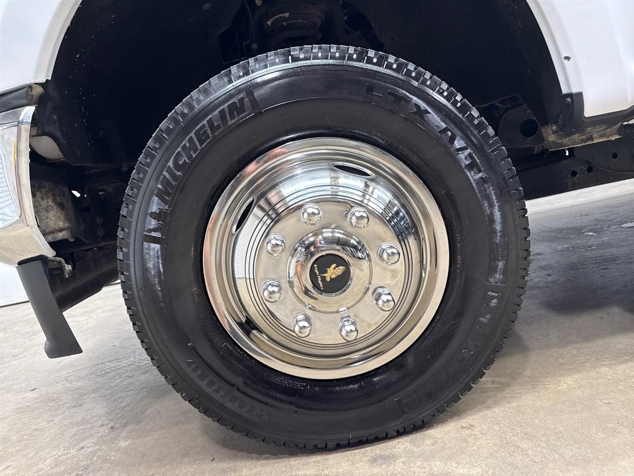 Ford F-350 SD XLT SuperCab Long Bed 4WD DRW 2021