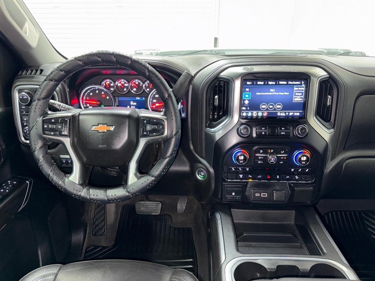 Chevrolet Silverado 2500HD LTZ Crew Cab Short Box 4WD 2021