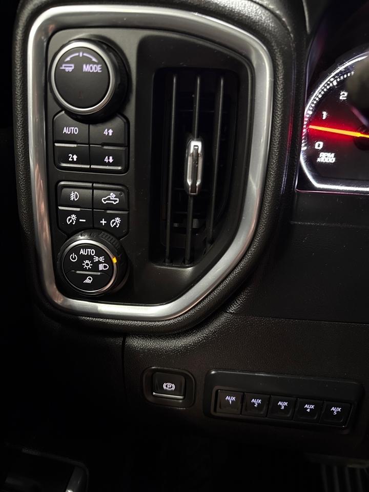 Chevrolet Silverado 2500HD LTZ Crew Cab Short Box 4WD 2021