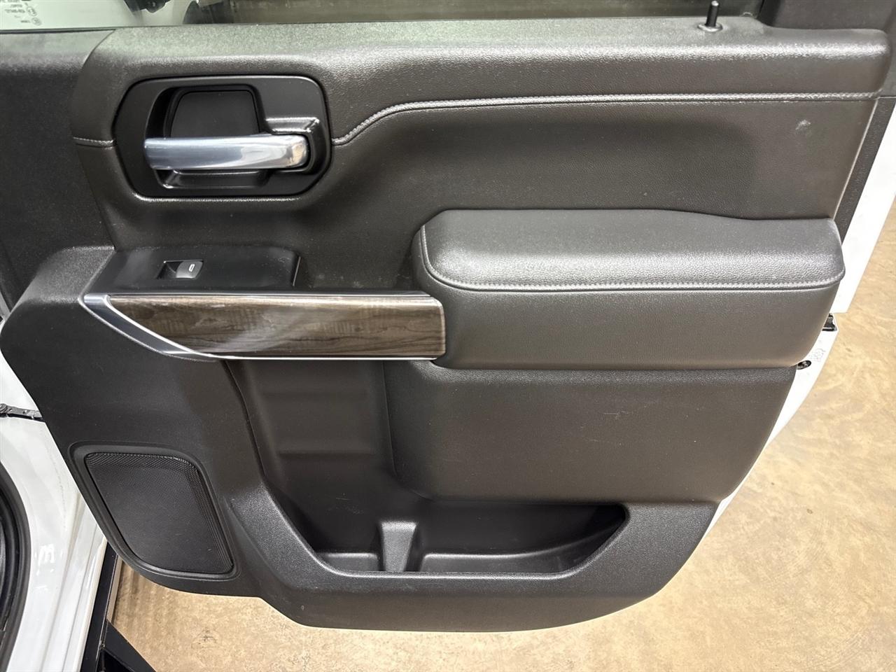 Chevrolet Silverado 2500HD LTZ Crew Cab Short Box 4WD 2021