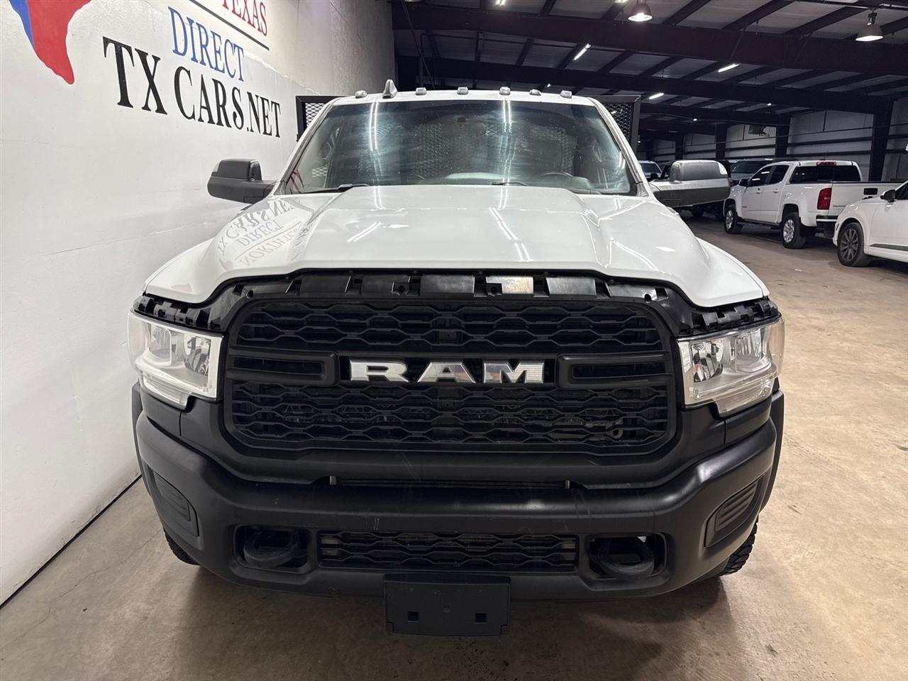 RAM 5500 Regular Cab 4WD DRW 2022