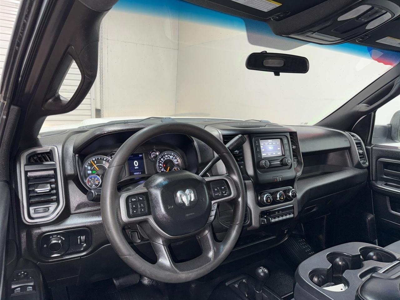 RAM 5500 Regular Cab 4WD DRW 2022