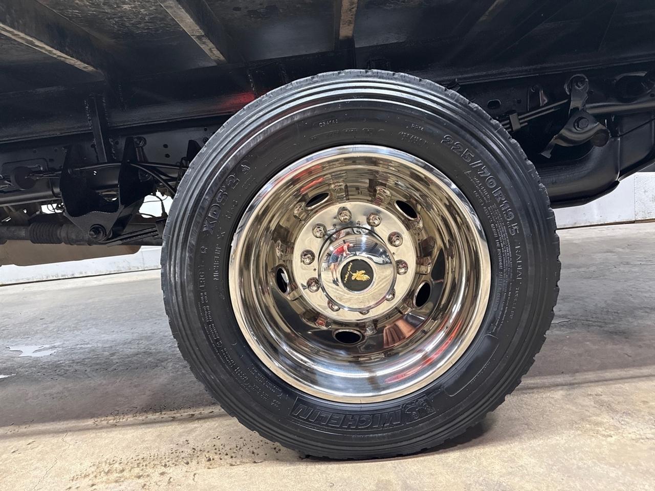 RAM 5500 Regular Cab 4WD DRW 2022