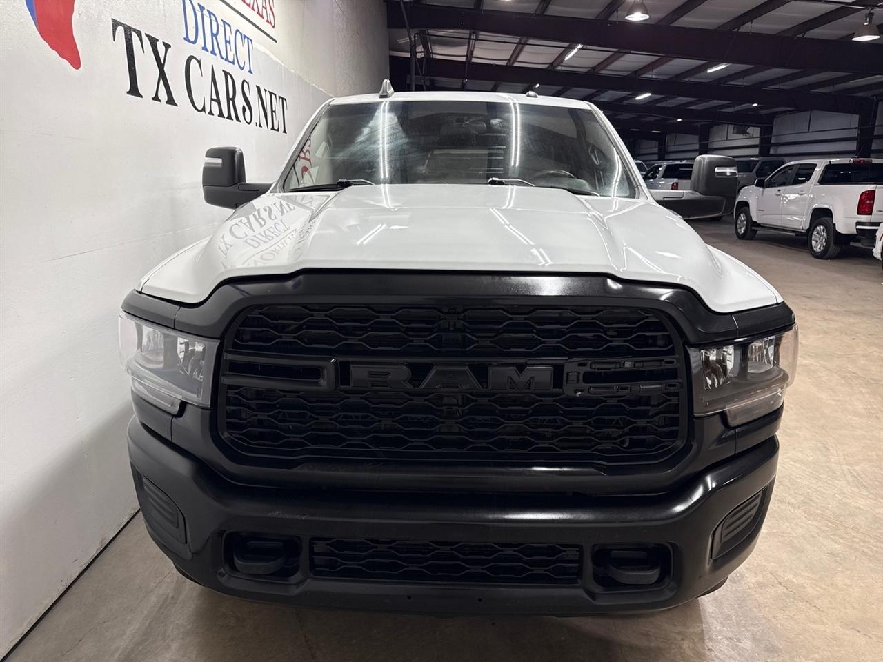 RAM 2500 Tradesman Crew Cab LWB 4WD 2024