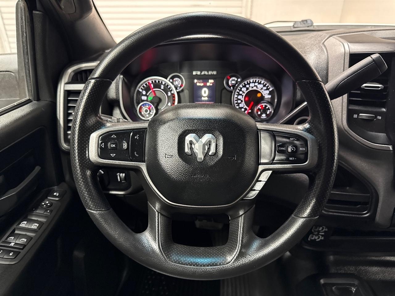 RAM 2500 Tradesman Crew Cab LWB 4WD 2024