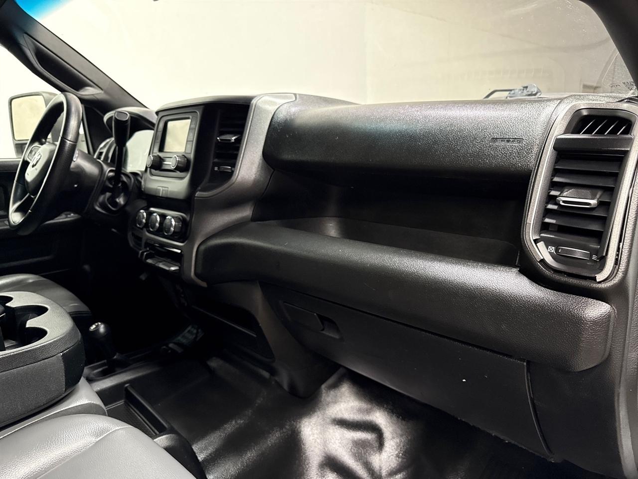 RAM 2500 Tradesman Crew Cab LWB 4WD 2024