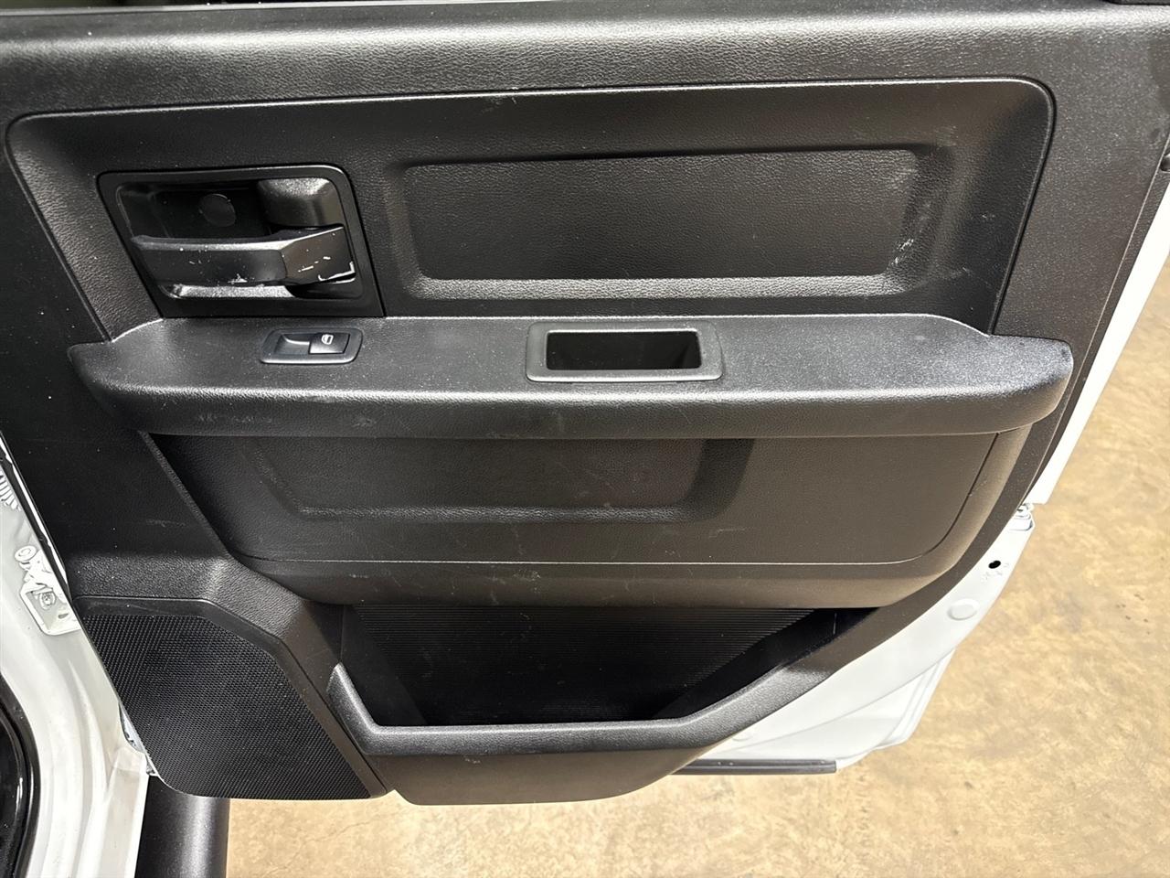 RAM 2500 Tradesman Crew Cab LWB 4WD 2024