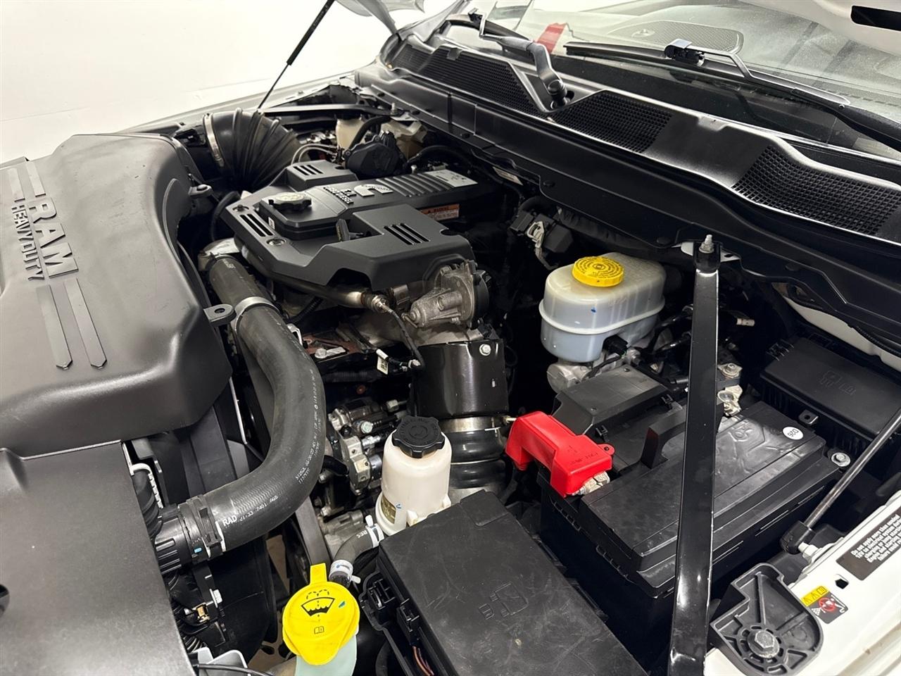 RAM 2500 Tradesman Crew Cab LWB 4WD 2024