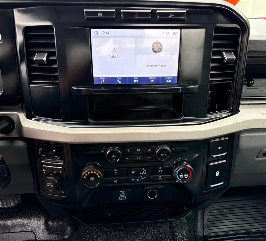 Ford F-450 SD Regular Cab DRW 4WD 2023