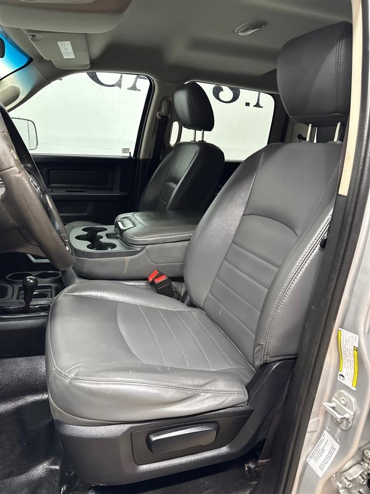 RAM 2500 Tradesman Crew Cab LWB 4WD 2015