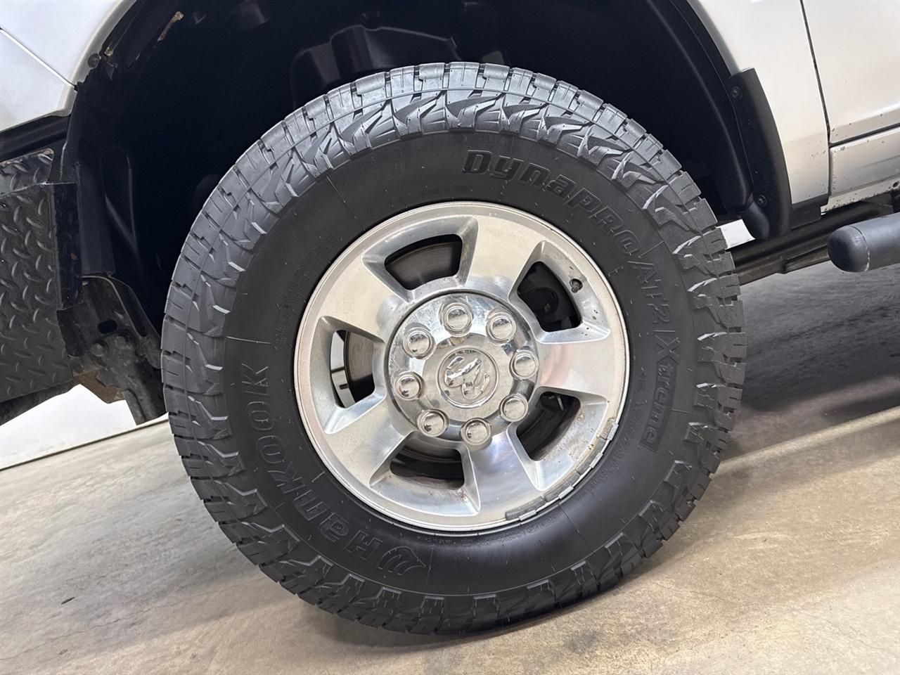 RAM 2500 Tradesman Crew Cab LWB 4WD 2015