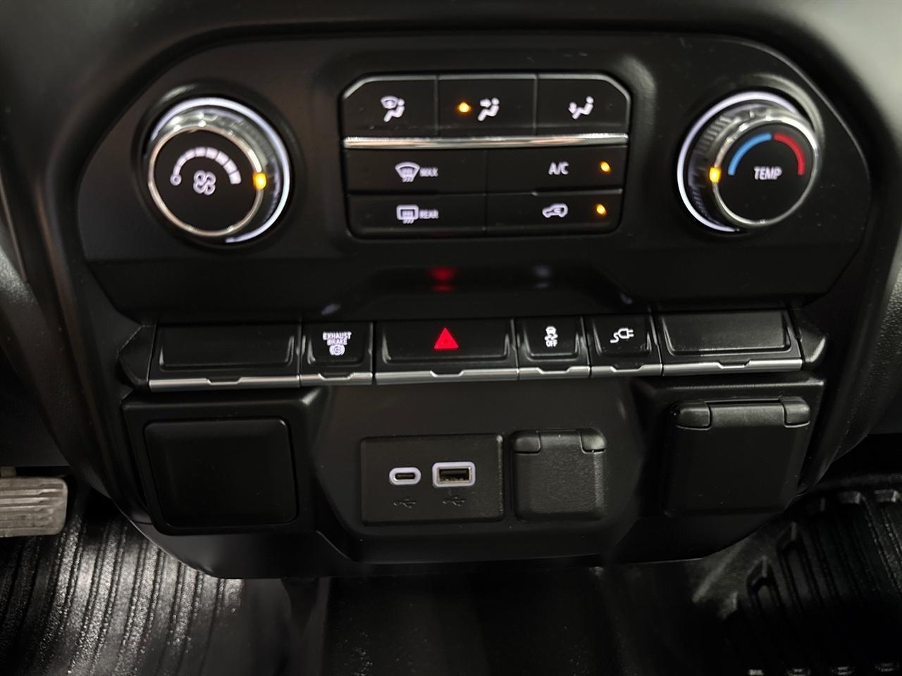 Chevrolet Silverado 3500HD Work Truck 4WD 2021