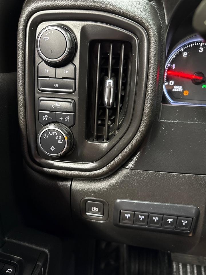 Chevrolet Silverado 3500HD Work Truck 4WD 2021