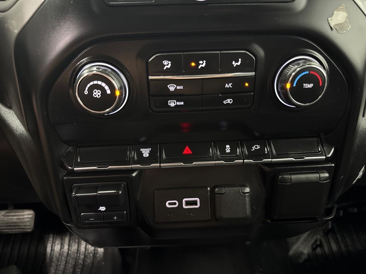 Chevrolet Silverado 3500HD Work Truck 4WD 2021