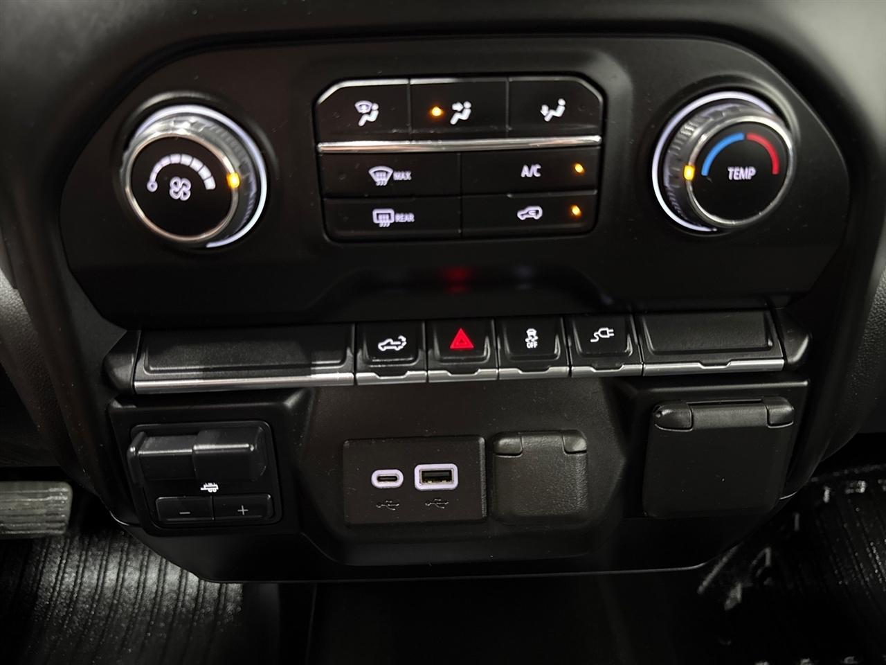 Chevrolet Silverado 2500HD Work Truck Crew Cab Long Box 4WD 2023