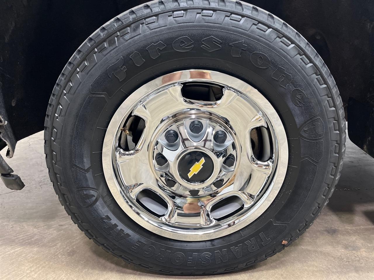 Chevrolet Silverado 2500HD Work Truck Crew Cab Long Box 4WD 2023