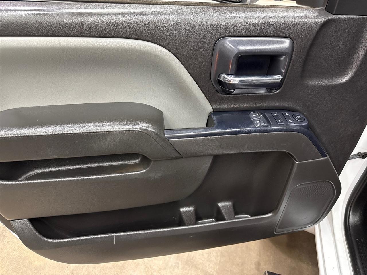 Chevrolet Silverado Medium Duty  2020