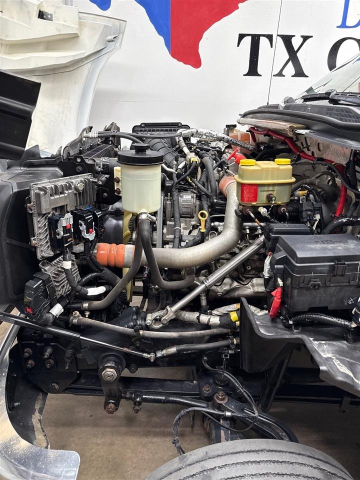 Chevrolet Silverado Medium Duty  2020