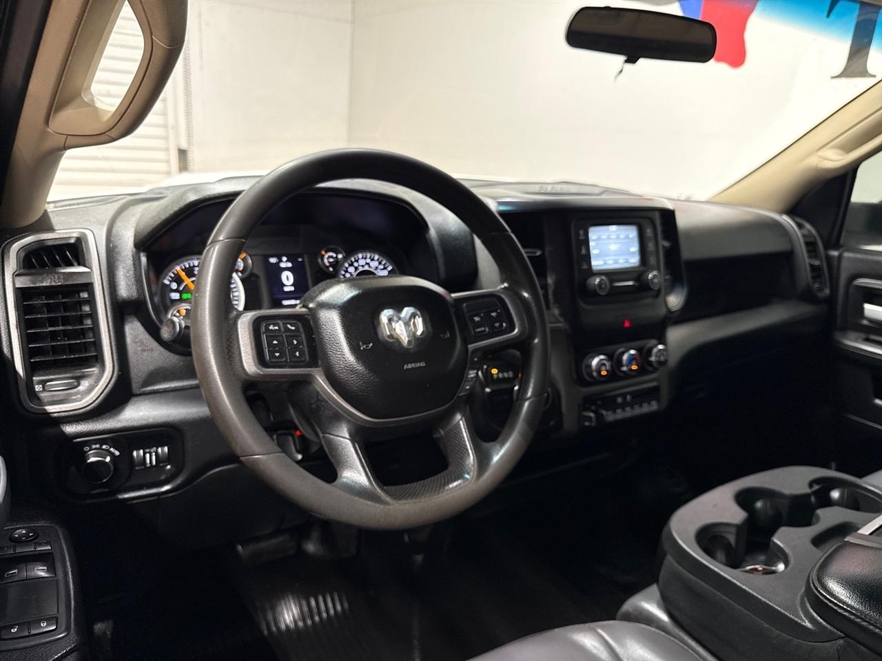 RAM 3500 Regular Cab 2WD SWB DRW 2019
