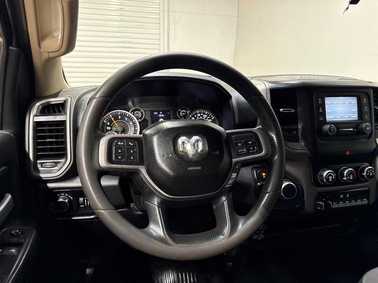 RAM 3500 Regular Cab 2WD SWB DRW 2019