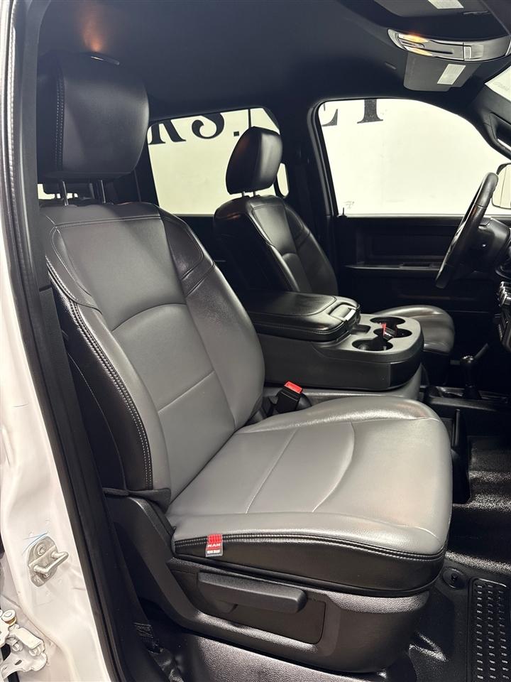 RAM 3500 Crew Cab 4WD DRW 2022