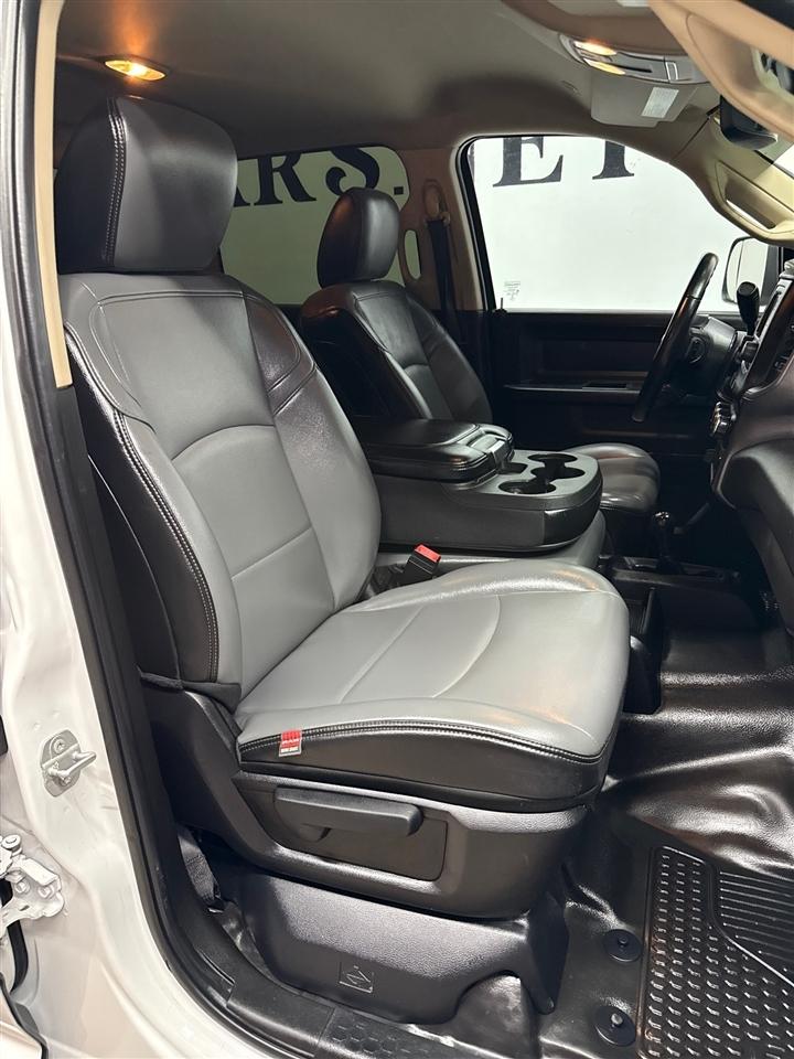 RAM 5500 Crew Cab LWB 4WD DRW 2019