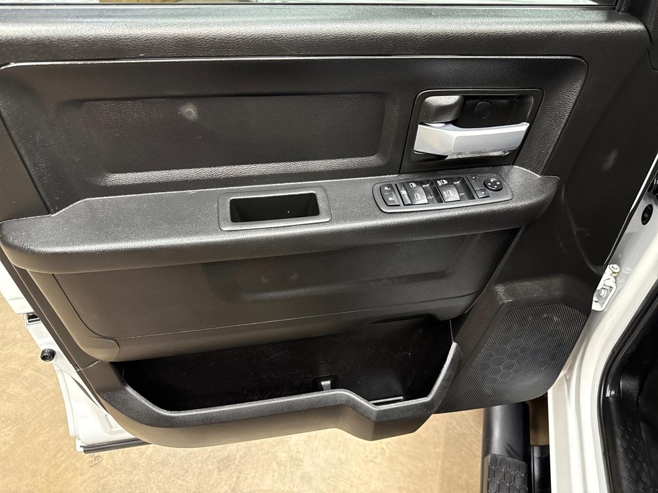 RAM 5500 Crew Cab LWB 4WD DRW 2019