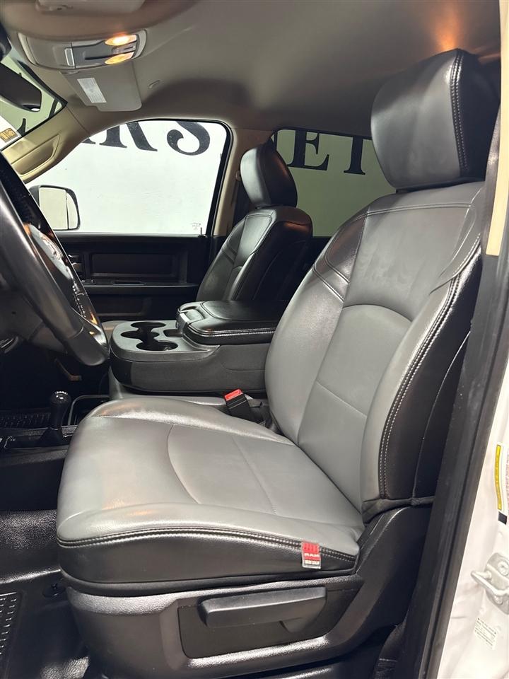 RAM 5500 Crew Cab LWB 4WD DRW 2019