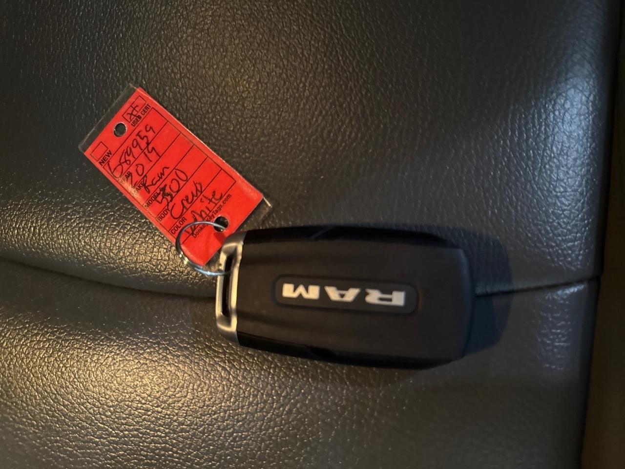 RAM 5500 Crew Cab LWB 4WD DRW 2019
