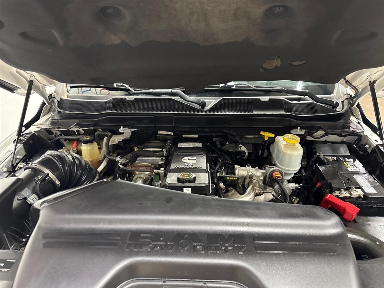 RAM 5500 Crew Cab LWB 4WD DRW 2019