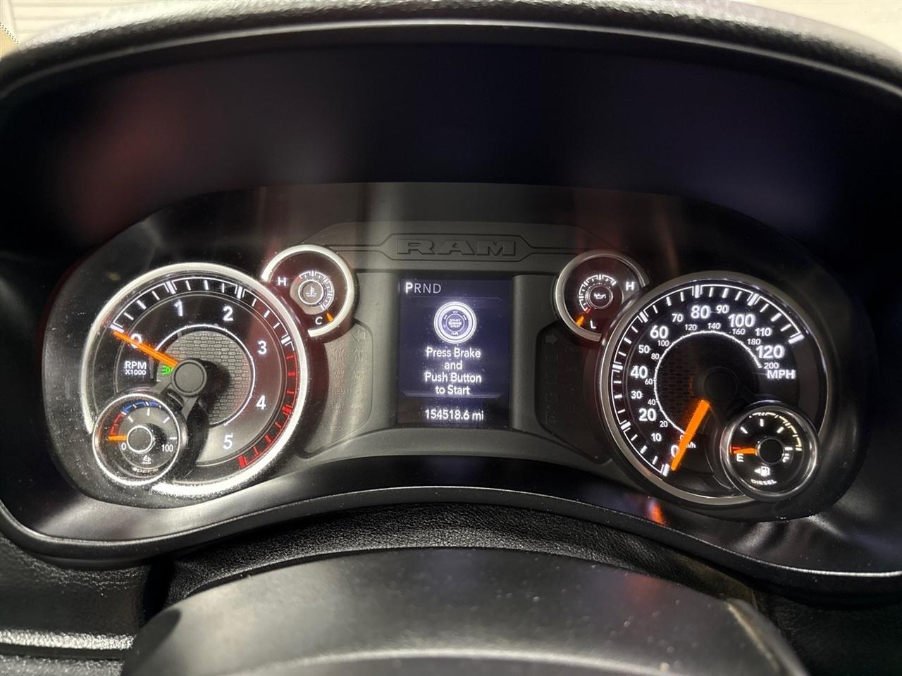 RAM 5500 Crew Cab LWB 4WD DRW 2019
