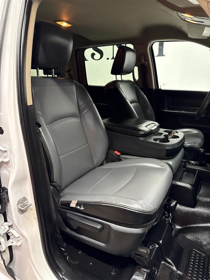 RAM 5500 Crew Cab LWB 4WD DRW 2019